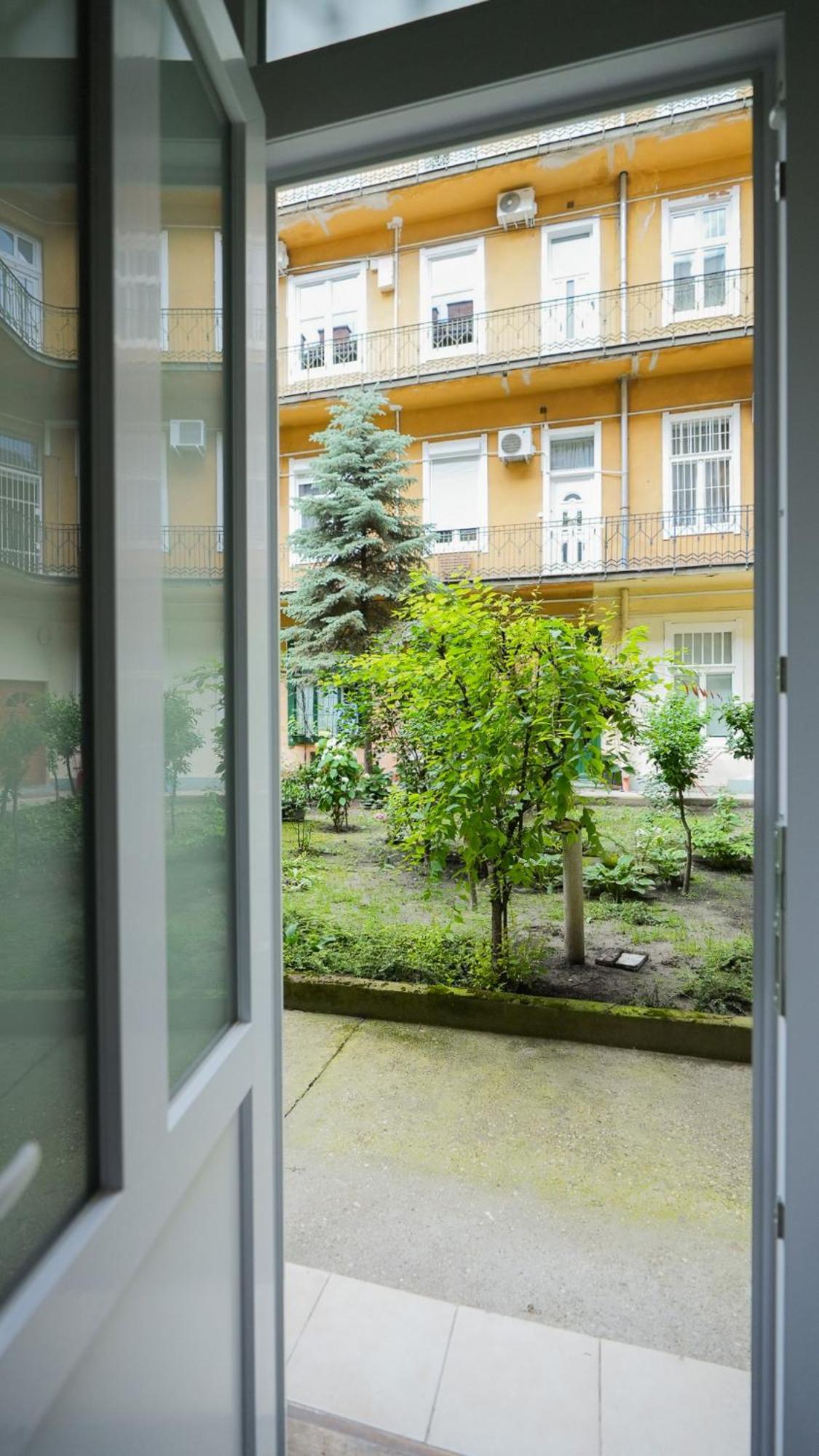 Instant Ruinbar Central Premium Apartment B บูดาเปสต์ ภายนอก รูปภาพ